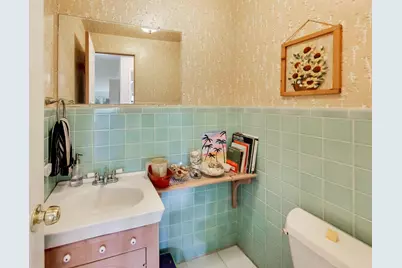 4050 Church Street, Skokie, IL 60076 - Photo 15