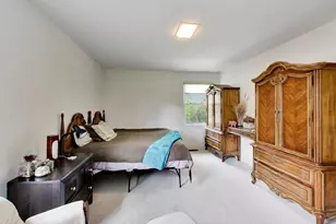 4050 Church St, Skokie, IL 60076 - Photo 15