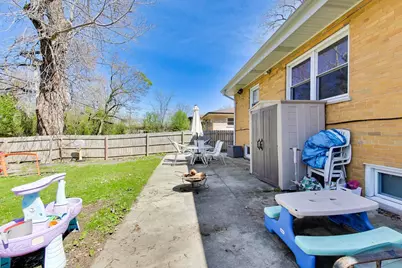 4050 Church Street, Skokie, IL 60076 - Photo 31