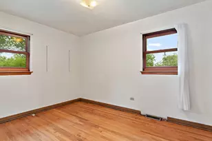 23509 N Garden Ln, Lake Zurich, IL 60047 - Photo 13