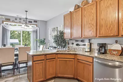 2636 Evergreen Circle, McHenry, IL 60050 - Photo 11