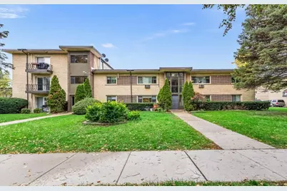 1080 N Wheeling Road #3B, Mount Prospect, IL 60056 - Photo 1