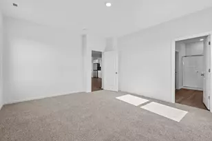 290 Snowdrop Ln, Elgin, IL 60124 - Photo 23
