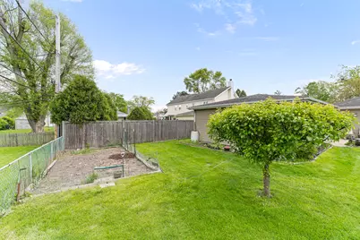 2232 Covert Road, Glenview, IL 60025 - Photo 31