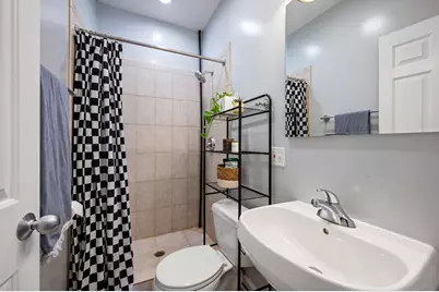 612 W Barry Avenue #1, Chicago, IL 60657 - Photo 21