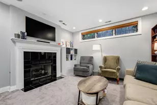 1945 W Erie St, Chicago, IL 60622 - Photo 19