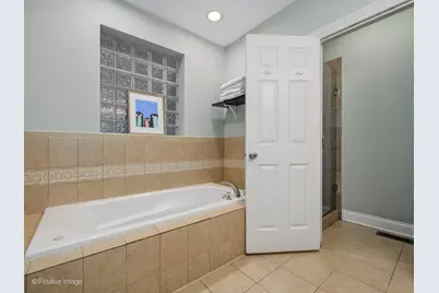 1945 W Erie Street #1W, Chicago, IL 60622 - Photo 15