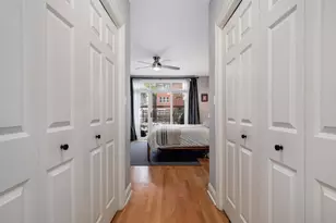 1945 W Erie St, Chicago, IL 60622 - Photo 13
