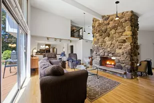 19W471 Deerpath Ln, Lemont, IL 60439 - Photo 7