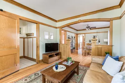 2421 Wesley Avenue, Berwyn, IL 60402 - Photo 5