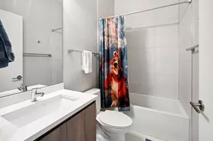 3757 N Sheffield Ave, Chicago, IL 60613 - Photo 9