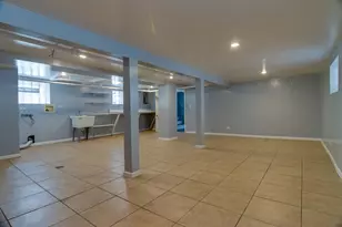 7926 S Merrill St, Chicago, IL 60617 - Photo 7