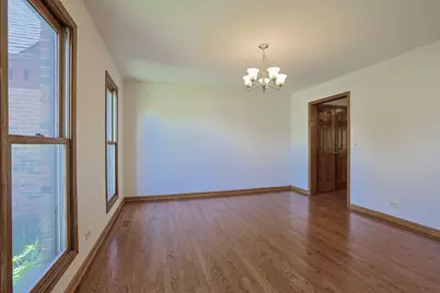 37 Mark Drive, Hawthorn Woods, IL 60047 - Photo 9