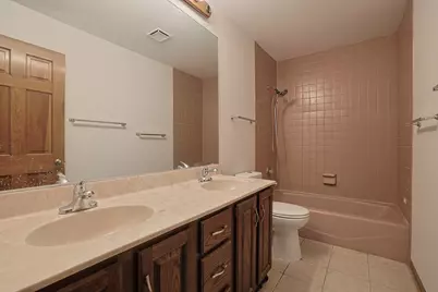 37 Mark Drive, Hawthorn Woods, IL 60047 - Photo 23