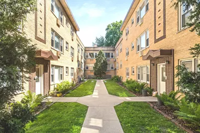 1819 W Touhy Avenue #6, Chicago, IL 60626 - Photo 1