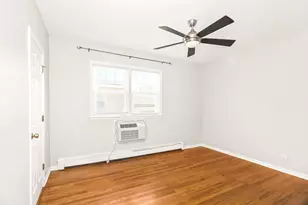 1819 W Touhy Ave, Chicago, IL 60626 - Photo 11