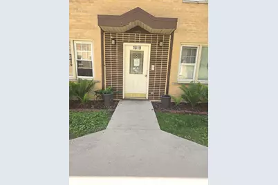 1819 W Touhy Avenue #6, Chicago, IL 60626 - Photo 3