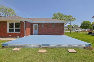 2232 Sprucewood Ave, Des Plaines, IL 60018 - Photo 31