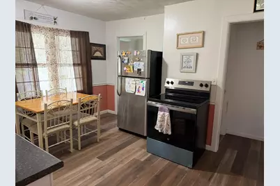 219 E Williams Street, Salem, IL 62881 - Photo 3