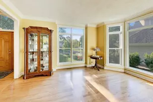 906 Secretariat Ct, Saint Charles, IL 60174 - Photo 7