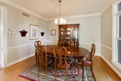 906 Secretariat Court, Saint Charles, IL 60174 - Photo 9