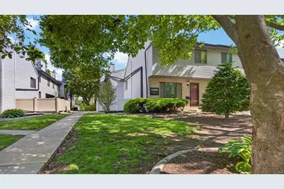 1108 E Jefferson Street #7, Bloomington, IL 61701 - Photo 27