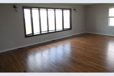 24704 2200 East Street, Ohio, IL 61349 - Photo 5