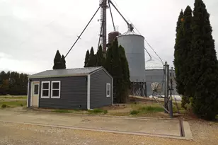 24704 2200 E St, Ohio, IL 61349 - Photo 63