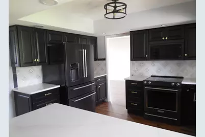 24704 2200 East Street, Ohio, IL 61349 - Photo 7