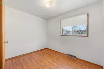 303 E Edgelawn Drive, Plano, IL 60545 - Photo 11