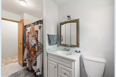 303 E Edgelawn Drive, Plano, IL 60545 - Photo 9