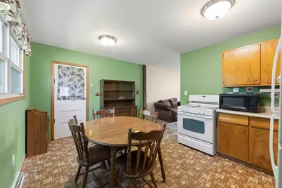 303 E Edgelawn Drive, Plano, IL 60545 - Photo 7