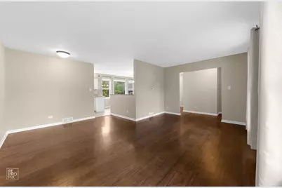 410 E North Shore Drive, Mundelein, IL 60060 - Photo 3