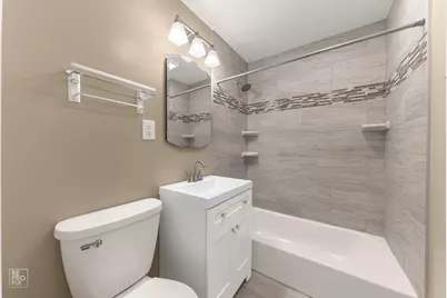 410 E North Shore Drive, Mundelein, IL 60060 - Photo 9