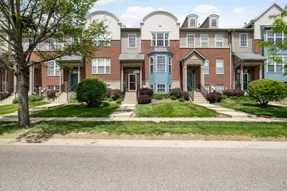 98 Village Station Lane, Grayslake, IL 60030 - Photo 1