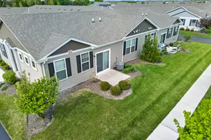 1021 Crestview Ln, Pingree Grove, IL 60140 - Photo 27