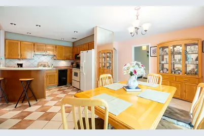 1720 N Chestnut Avenue, Arlington Heights, IL 60004 - Photo 7