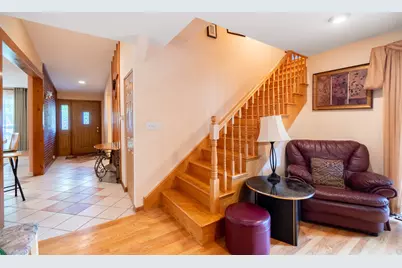 1720 N Chestnut Avenue, Arlington Heights, IL 60004 - Photo 9