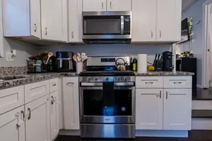 120 Lathrop Ave, Forest Park, IL 60130 - Photo 11
