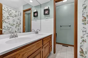 2752 E 1779th Rd, Ottawa, IL 61350 - Photo 43