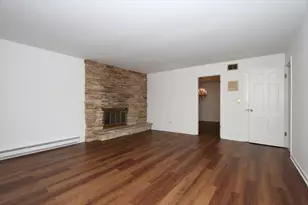 87 Lincolnshire Dr, Lincolnshire, IL 60069 - Photo 11
