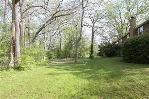 87 Lincolnshire Dr, Lincolnshire, IL 60069 - Photo 15