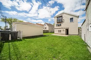 10441 S Ave H Ave, Chicago, IL 60617 - Photo 35