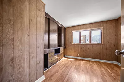 10441 S Avenue H Avenue, Chicago, IL 60617 - Photo 15