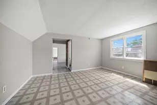 10441 S Ave H Ave, Chicago, IL 60617 - Photo 27