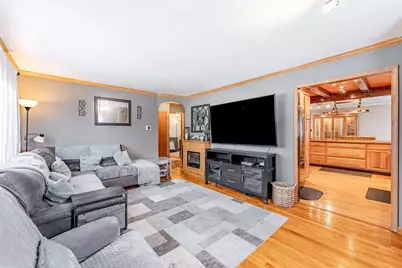 17W685 Lorraine Avenue, Addison, IL 60101 - Photo 3
