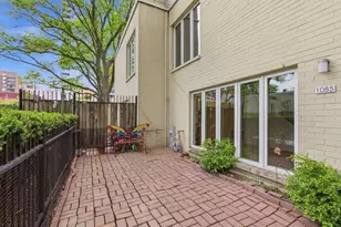 1085 S Park Terrace, Chicago, IL 60605 - Photo 5