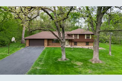 12725 Ellen Drive, Genoa, IL 60135 - Photo 3