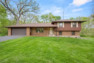 12725 Ellen Dr, Genoa, IL 60135 - Photo 37