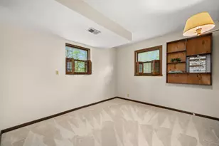 12725 Ellen Dr, Genoa, IL 60135 - Photo 29